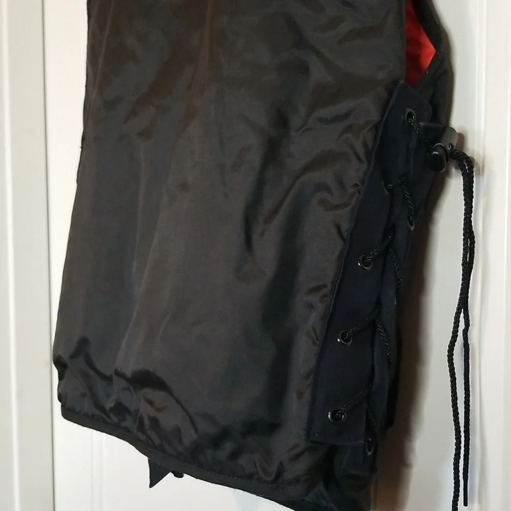 Vanson Black Triple Closure adjustable Quilted Vest Size 42 - Picture 8 of 13